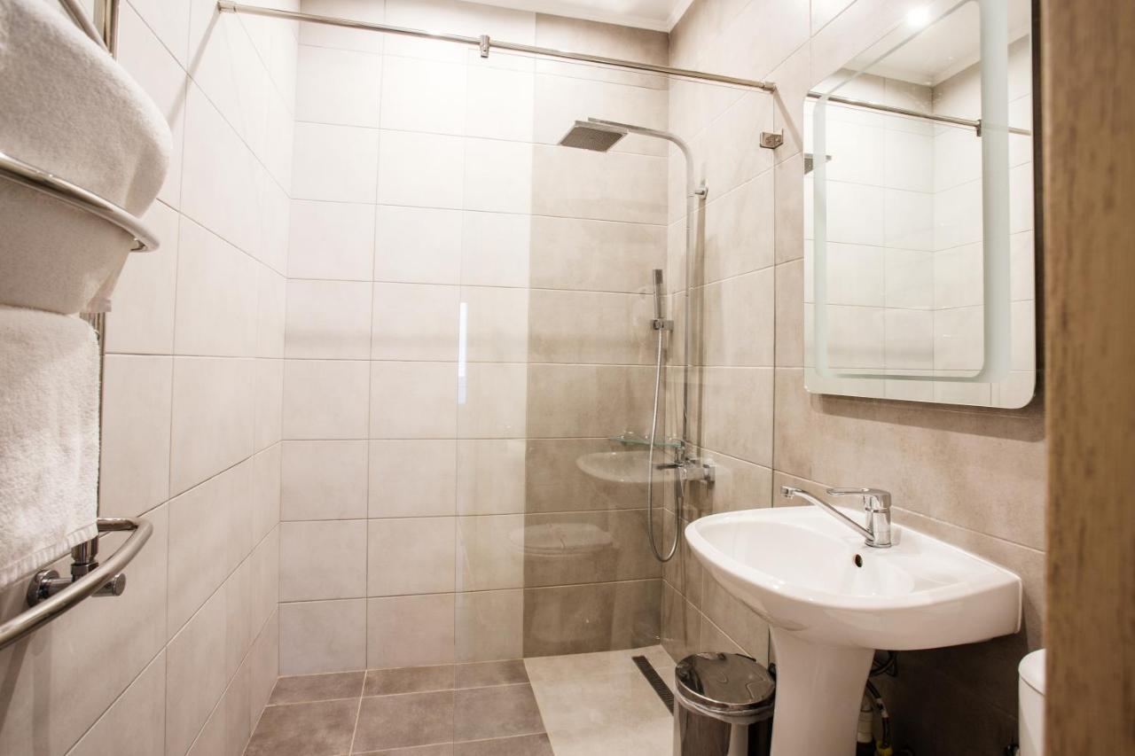 Discovery Hotel Львів Екстер'єр фото