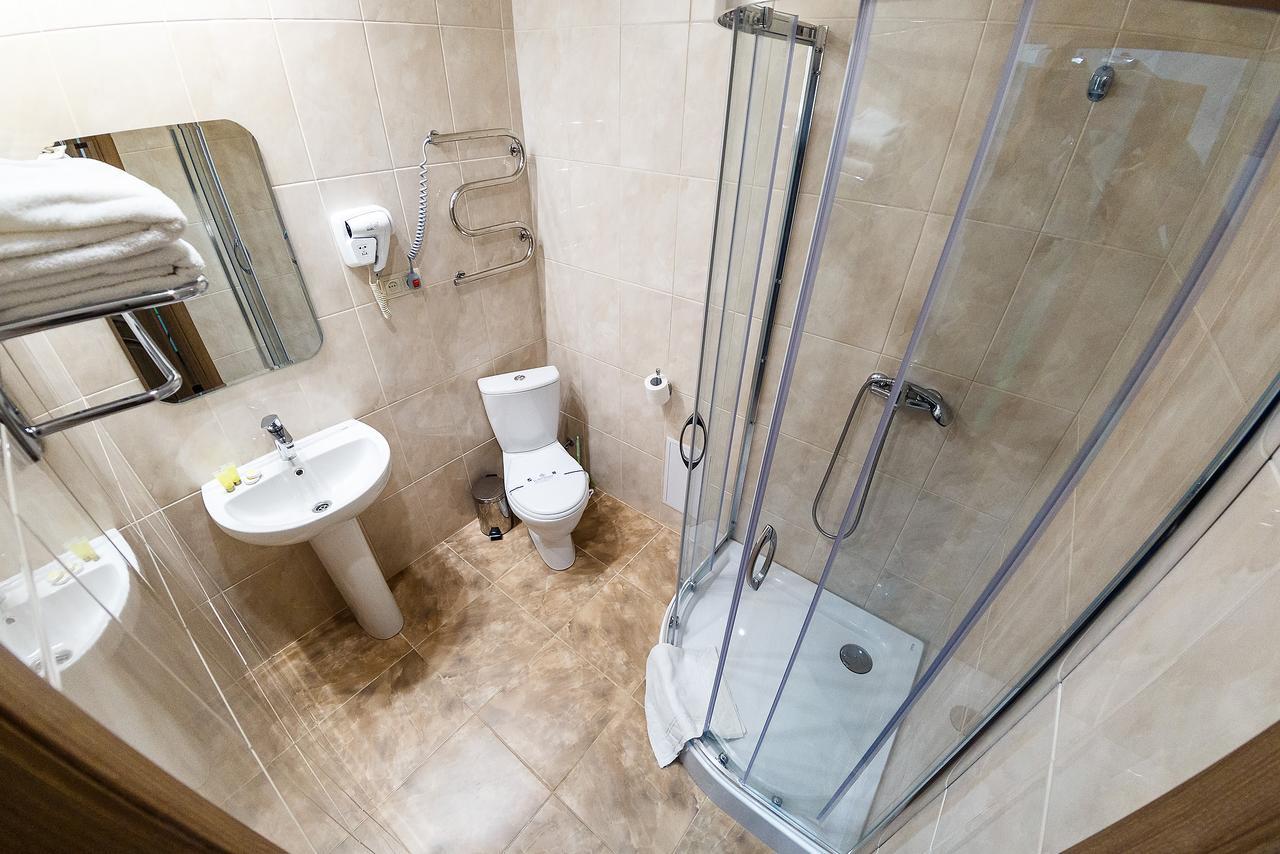 Discovery Hotel Львів Екстер'єр фото