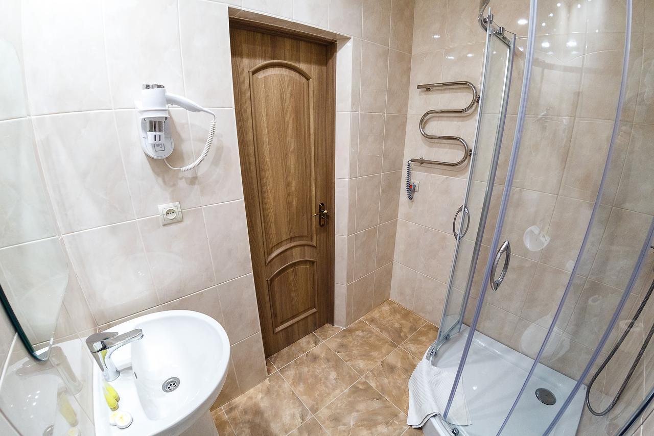 Discovery Hotel Львів Екстер'єр фото